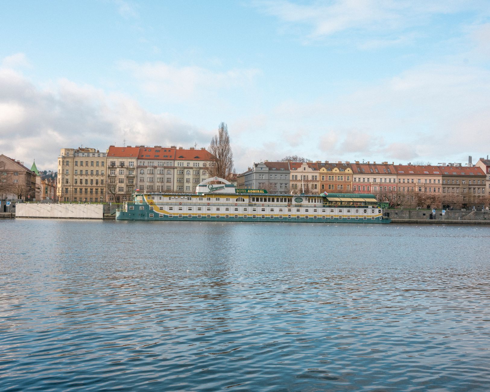 Four Seasons Hotel Prague main view
